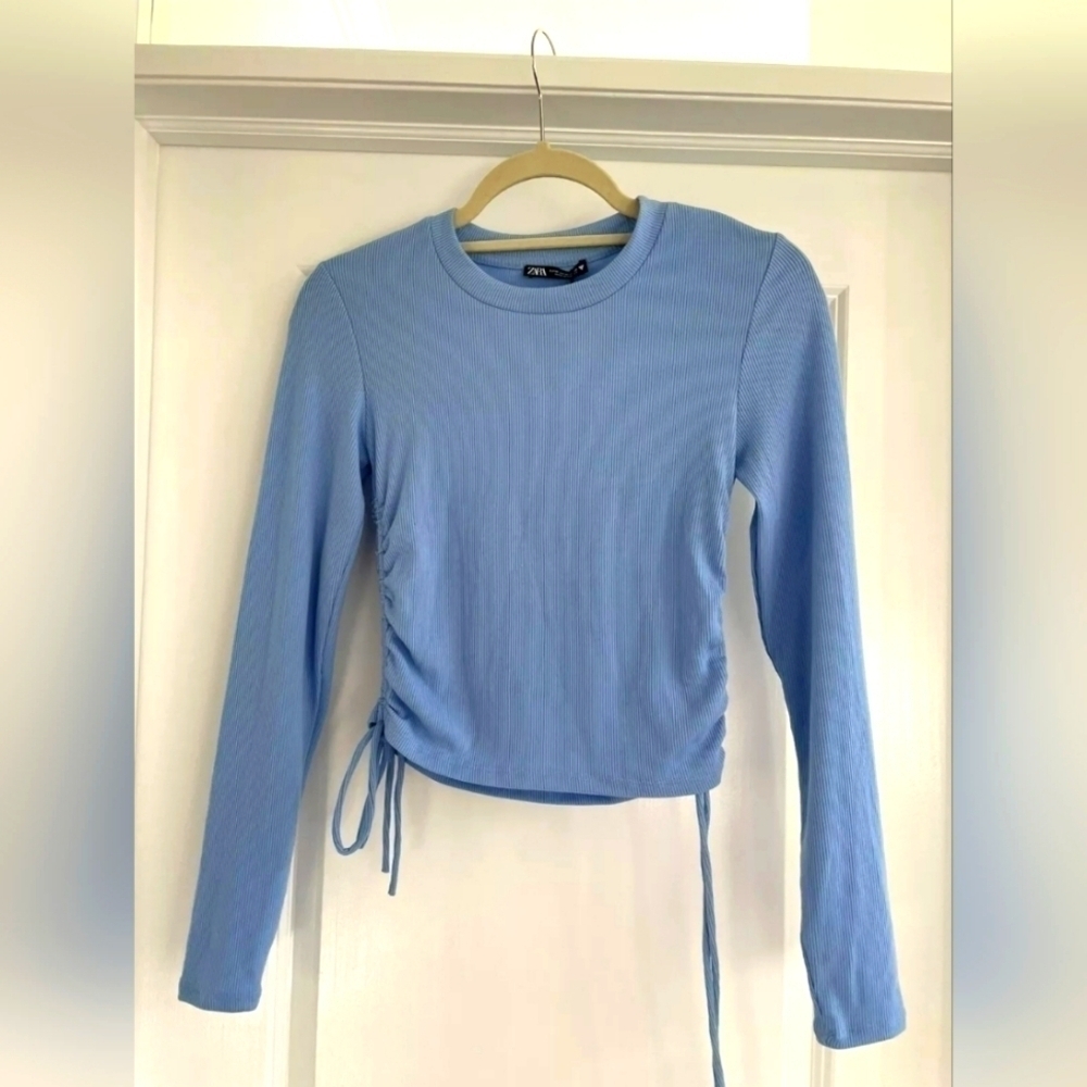 NWT Blue Ribbed ZARA Crop Top Size M